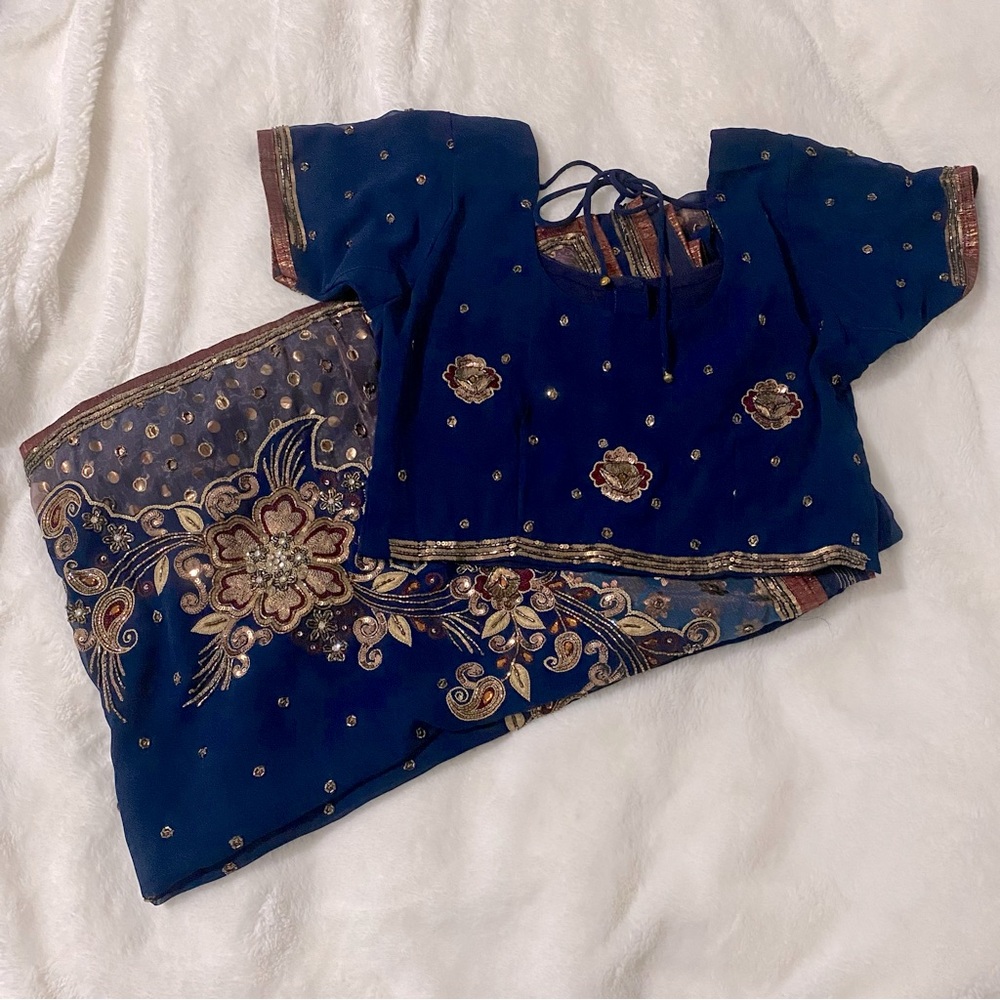 Boutique Navy blue party saree with blouse